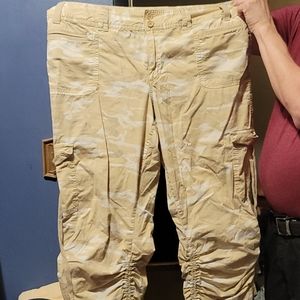 Lane Bryant tan camo ruched cargo capris